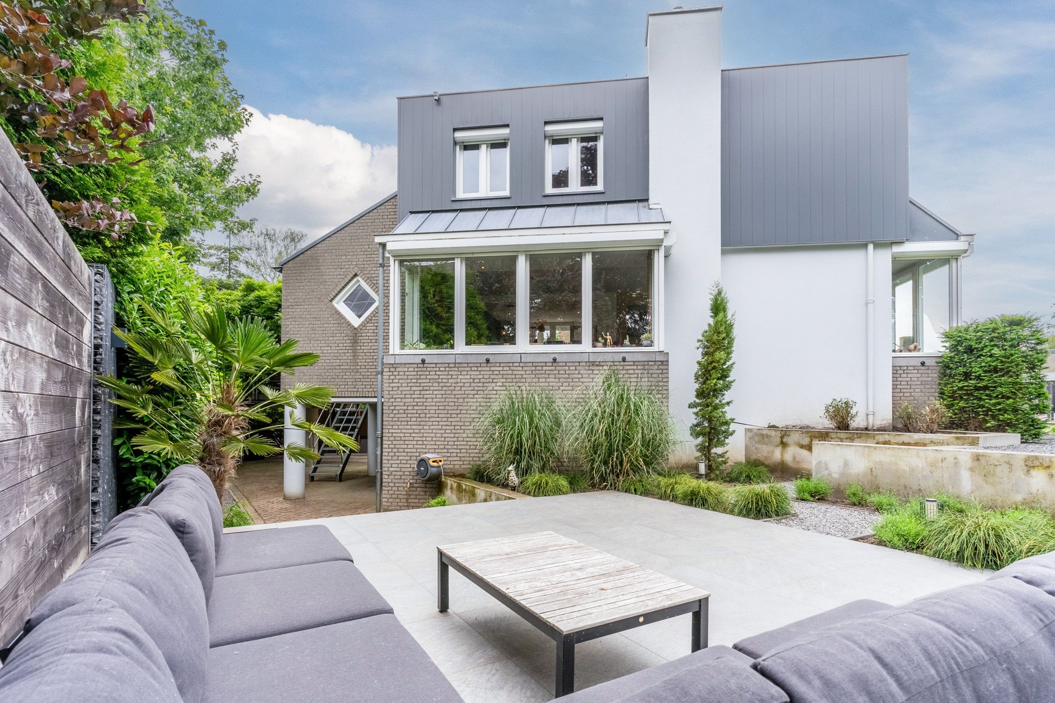 Foto 60 van Mgr Schravenlaan 10