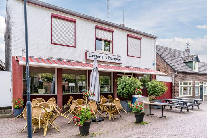 Photo 62 of Mgr Schravenlaan 10