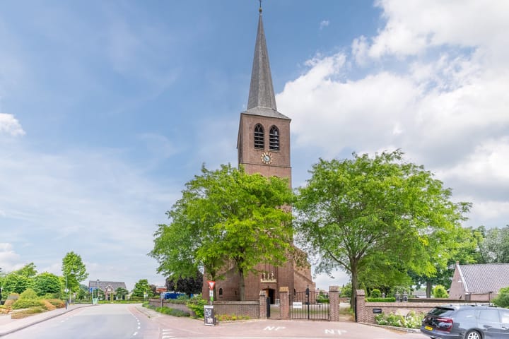 Photo 63 of Mgr Schravenlaan 10