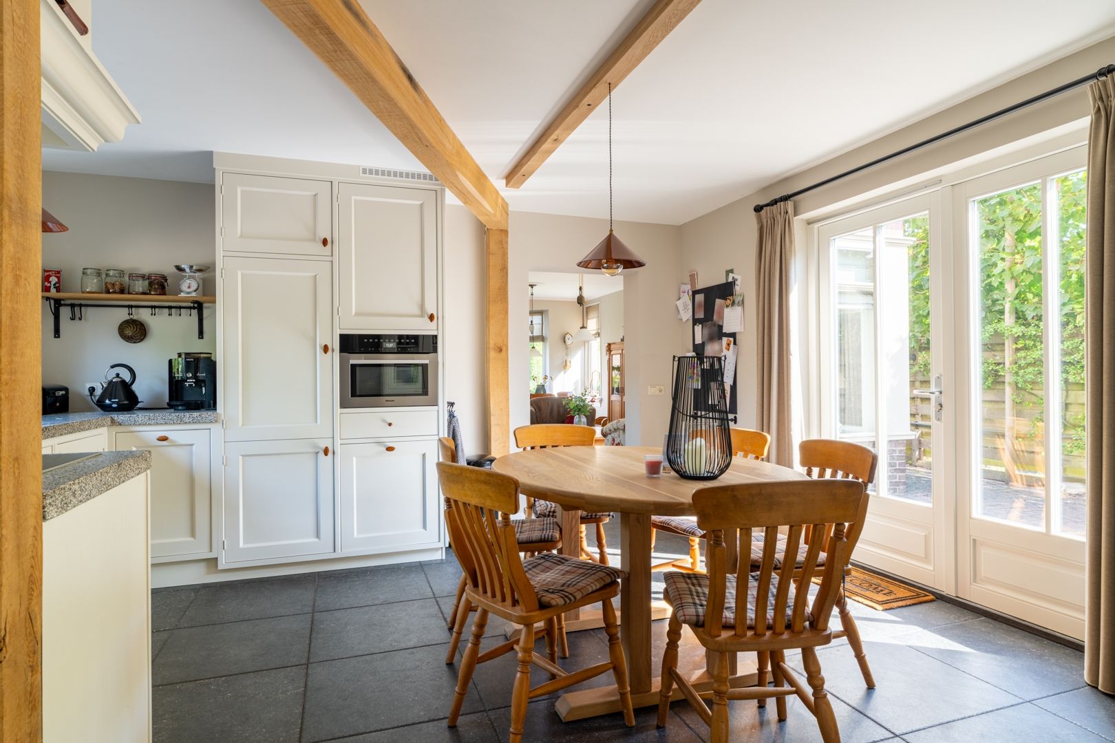 Foto 42 van Heistraat 155