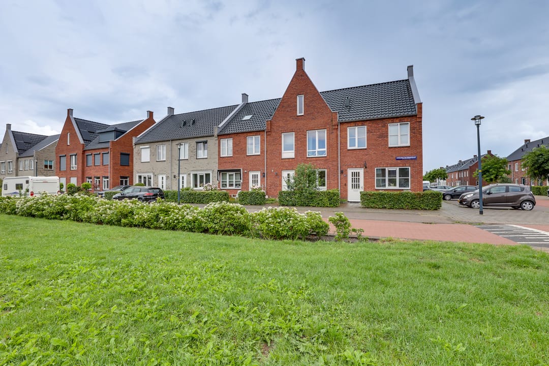 Photo 11 of Catharina van Beekstraat 14