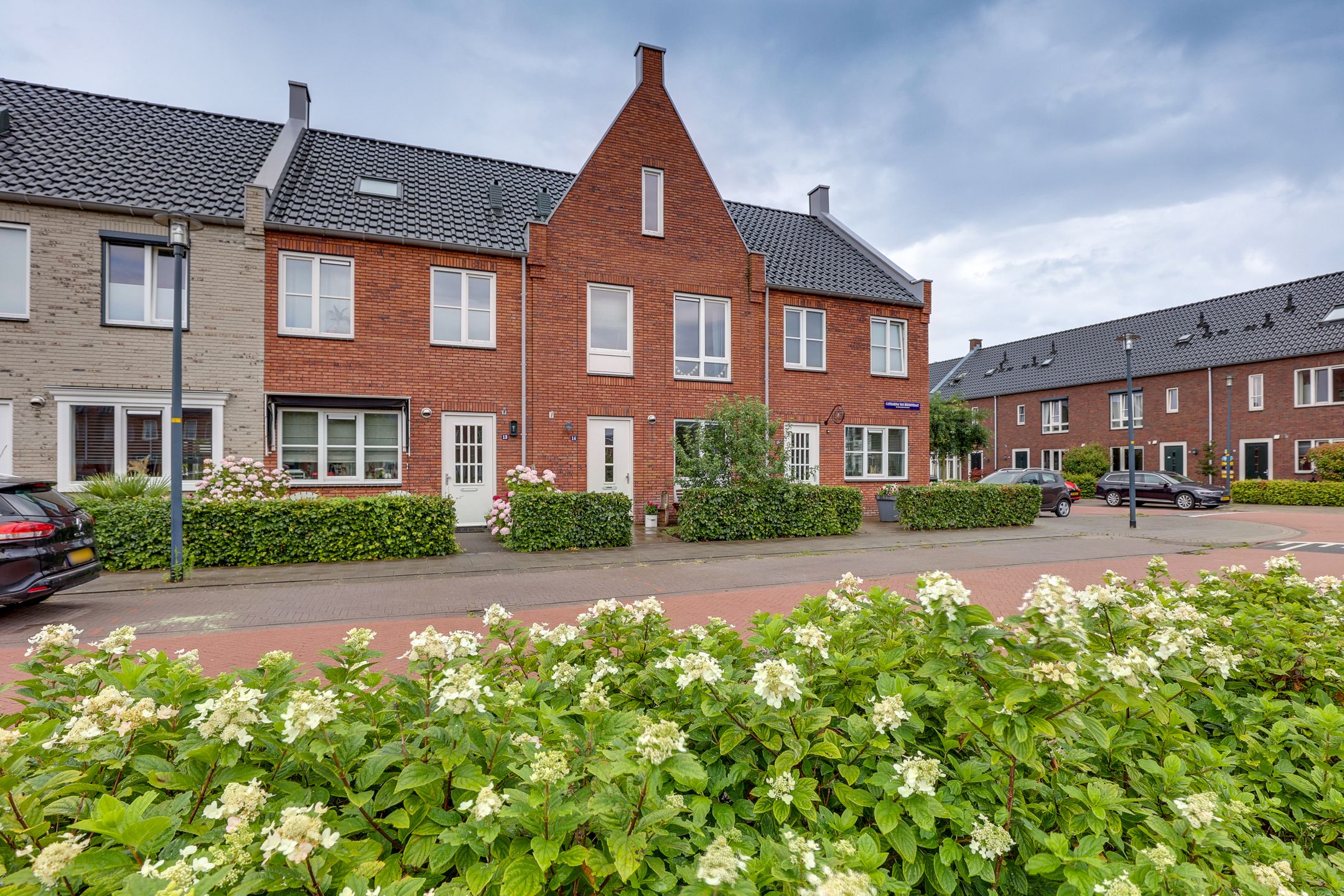 Photo 15 of Catharina van Beekstraat 14