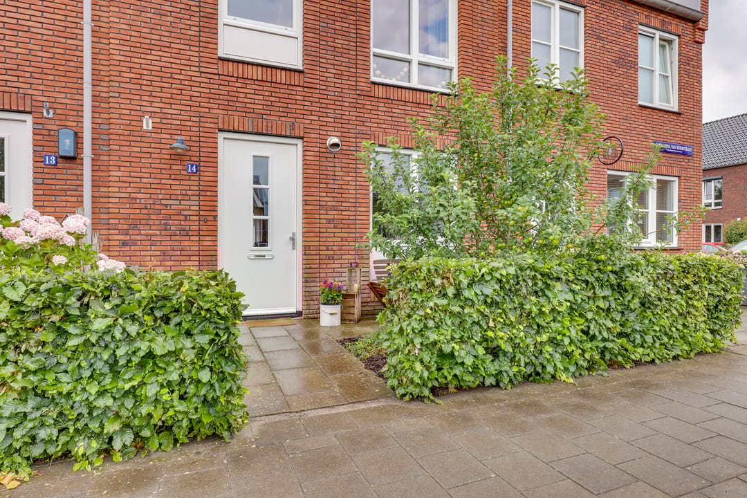 Photo 17 of Catharina van Beekstraat 14