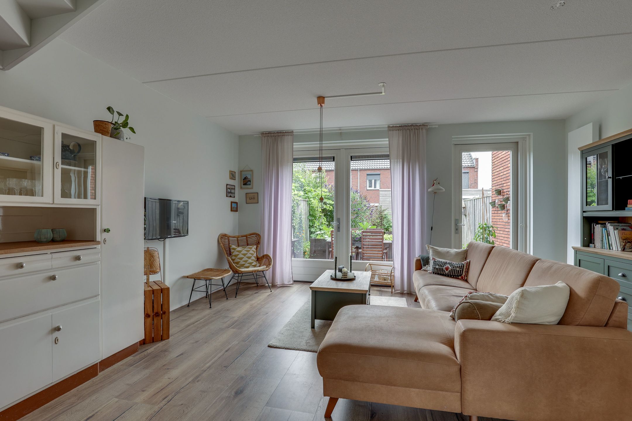 Photo 21 of Catharina van Beekstraat 14