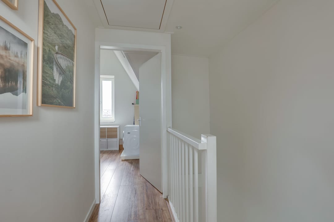 Photo 47 of Catharina van Beekstraat 14