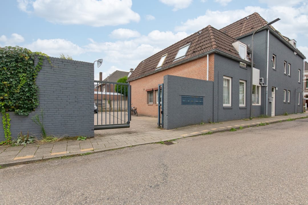 Photo 23 of Pastoor Koenestraat 27