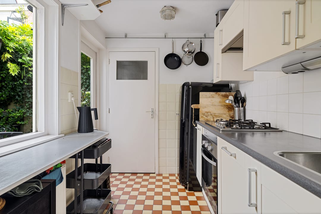 Foto 7 van Riouwstraat 11