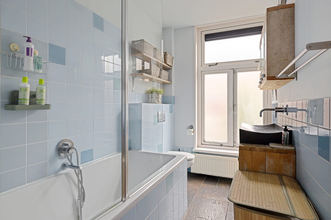 Foto 22 van Riouwstraat 11