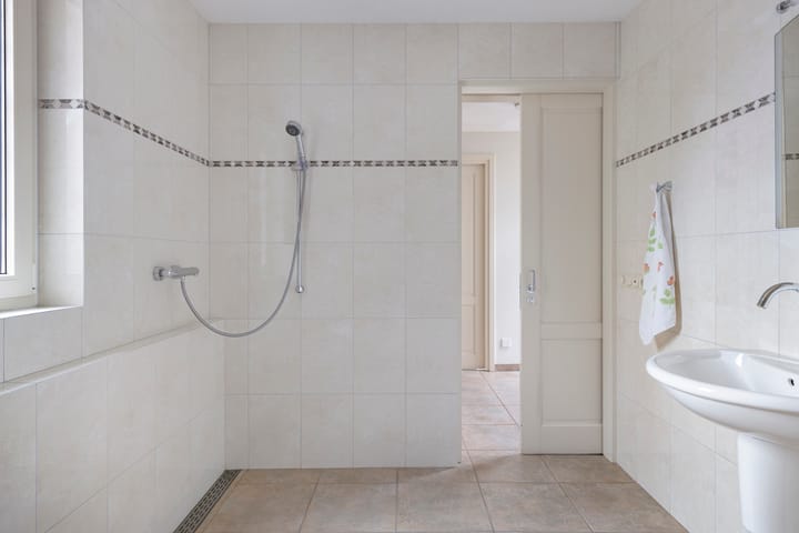 Foto 29 van Floreffestraat 2-A