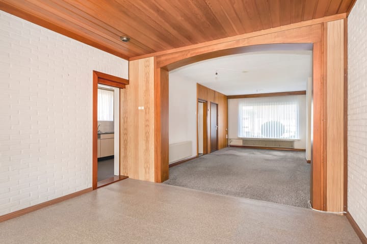 Foto 19 van Burg. Schmitzstraat 9