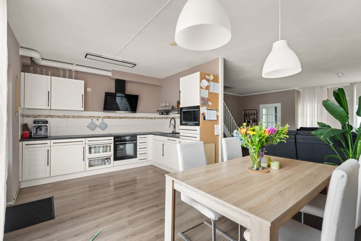 Foto 11 van Bredasingel 6