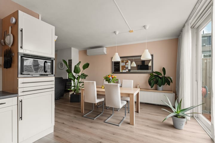 Foto 12 van Bredasingel 6