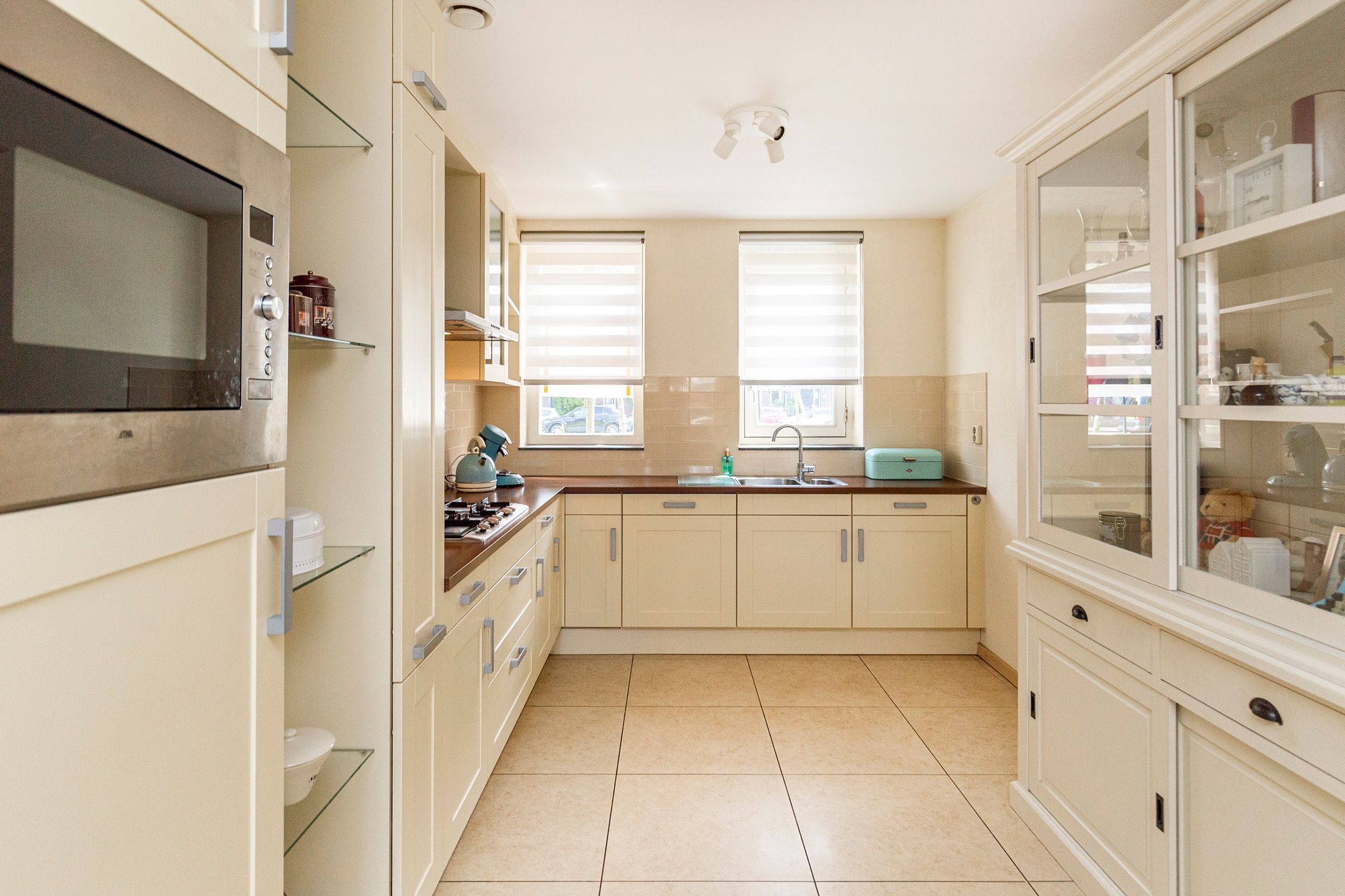 Foto 3 van Wim Sonneveldplein 33