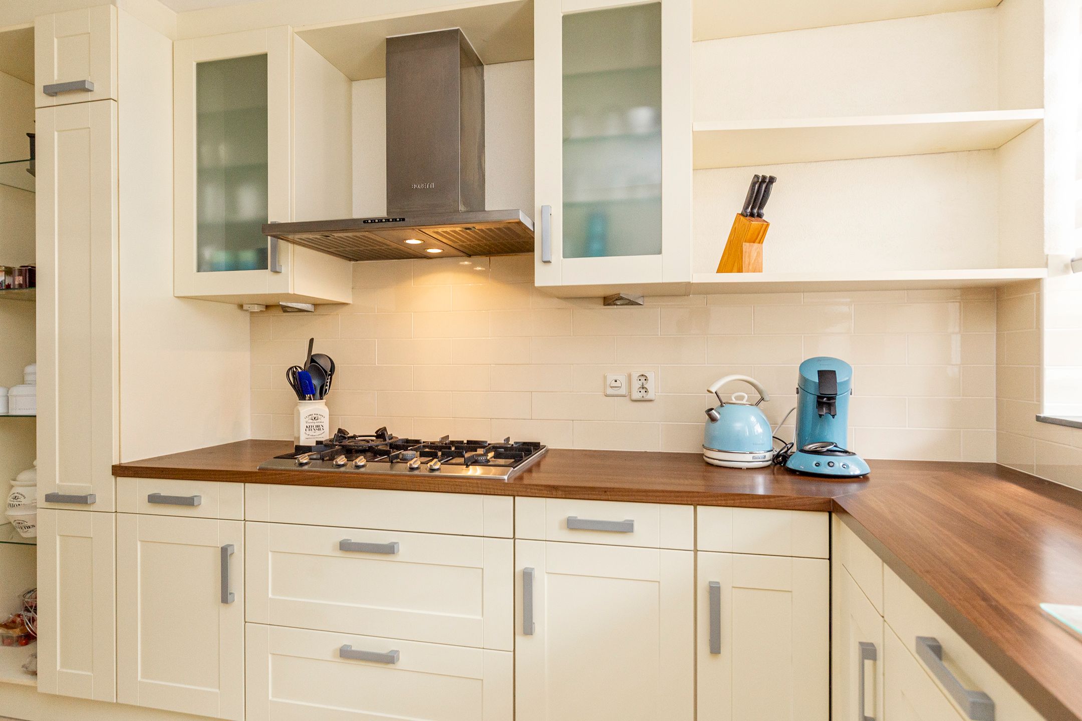 Foto 12 van Wim Sonneveldplein 33