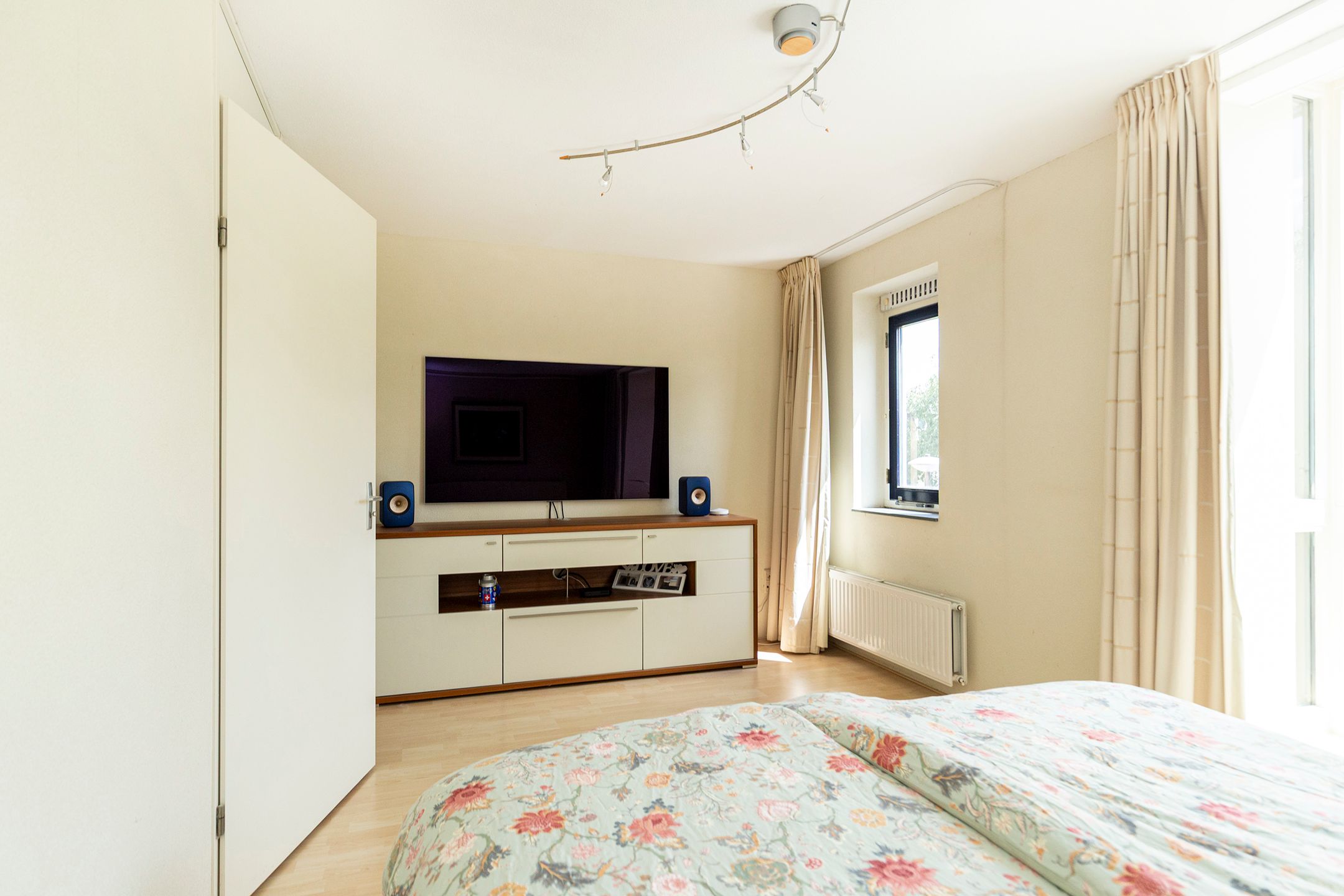 Foto 18 van Wim Sonneveldplein 33