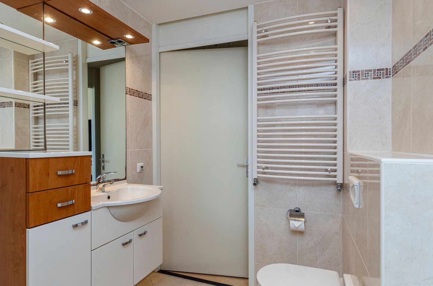 Foto 25 van Wim Sonneveldplein 33