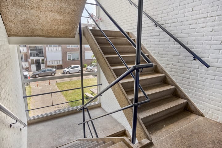 Photo 3 of Cronjéstraat 11-A