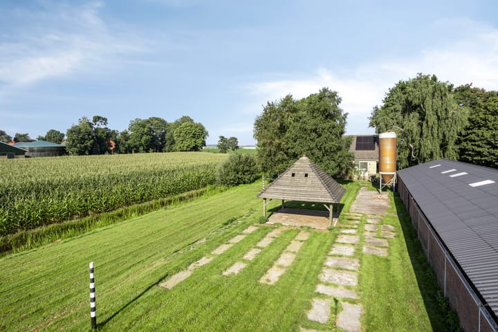 Photo 2 of Hoofdweg 31-B