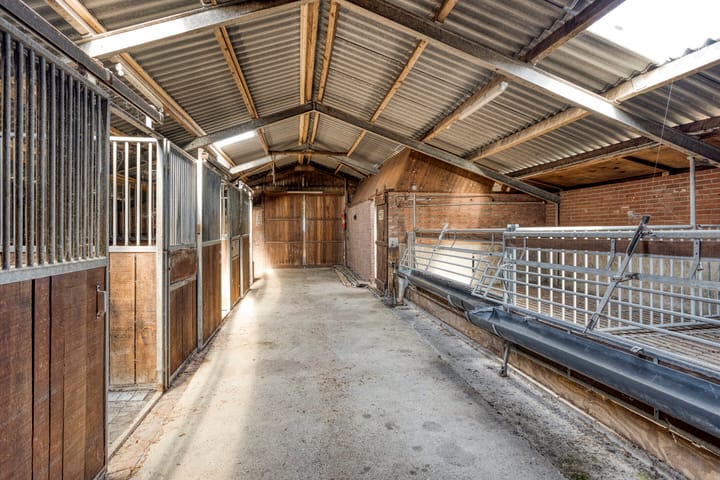 Photo 30 of Hoofdweg 31-B