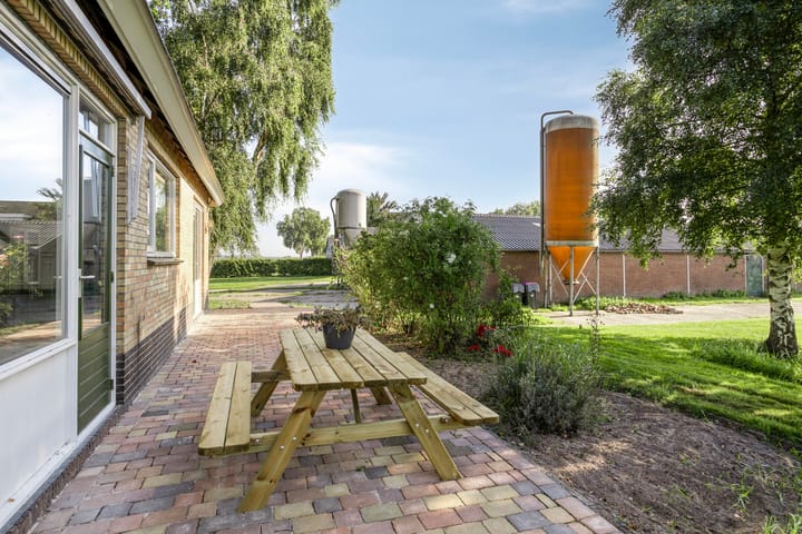 Photo 38 of Hoofdweg 31-B