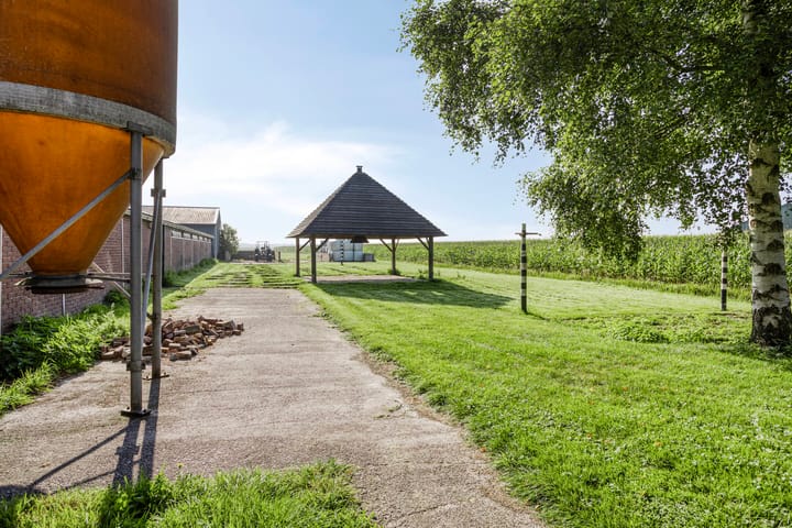 Photo 39 of Hoofdweg 31-B