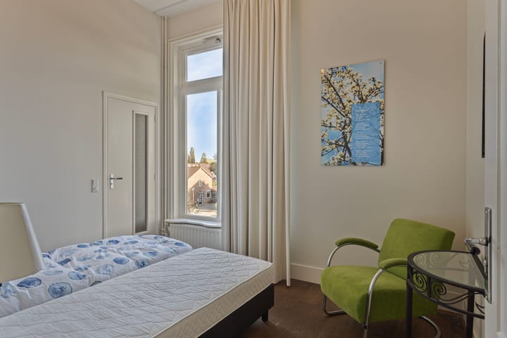 Photo 23 of Pluimenburgsestraat 19