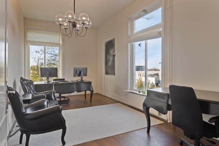 Photo 28 of Pluimenburgsestraat 19