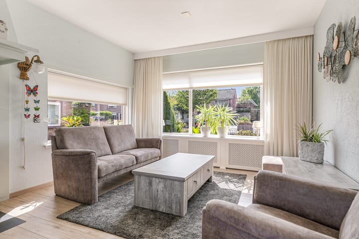 Foto 2 van Burgemeester Mensstraat 7