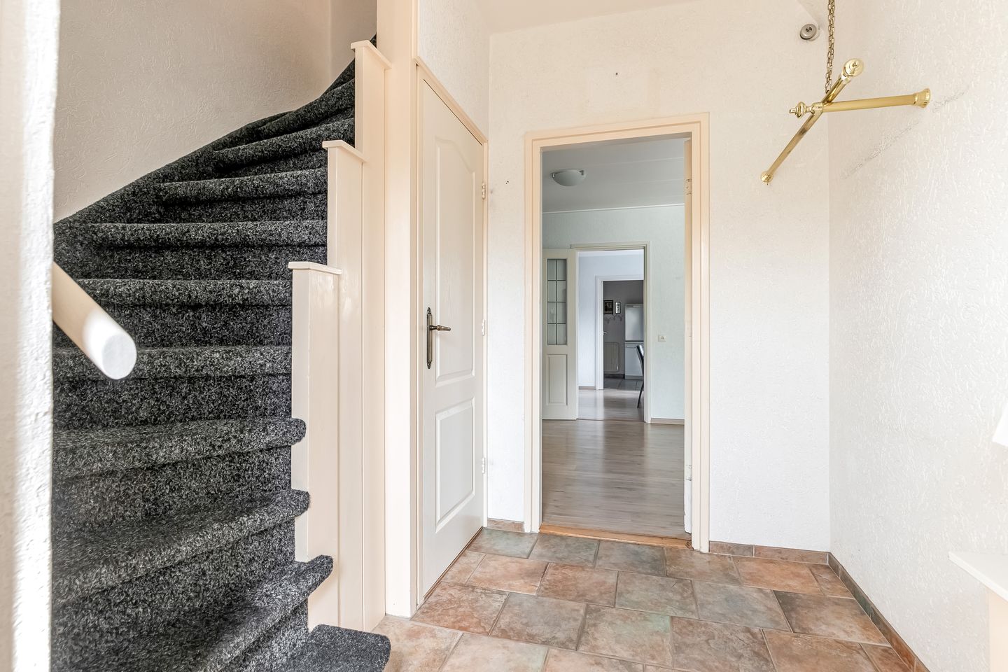 Photo 10 of Burgemeester Mensstraat 7