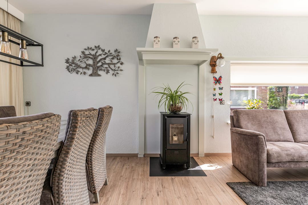 Photo 17 of Burgemeester Mensstraat 7