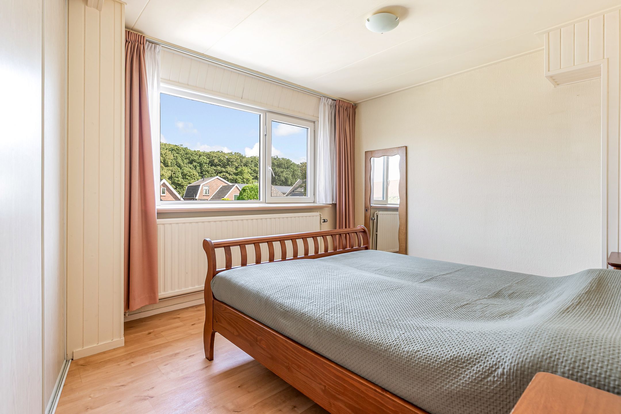 Photo 30 of Burgemeester Mensstraat 7