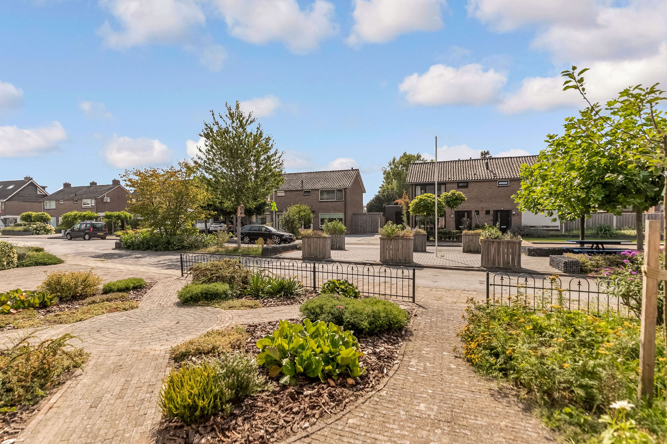 Photo 60 of Burgemeester Mensstraat 7