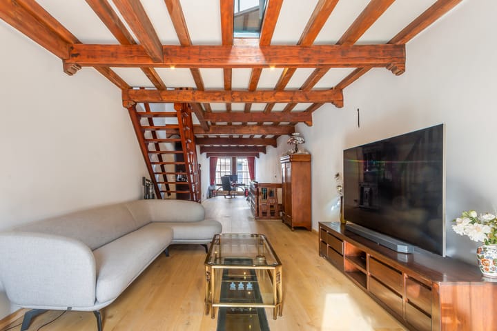 Photo 31 of Wijnstraat 174