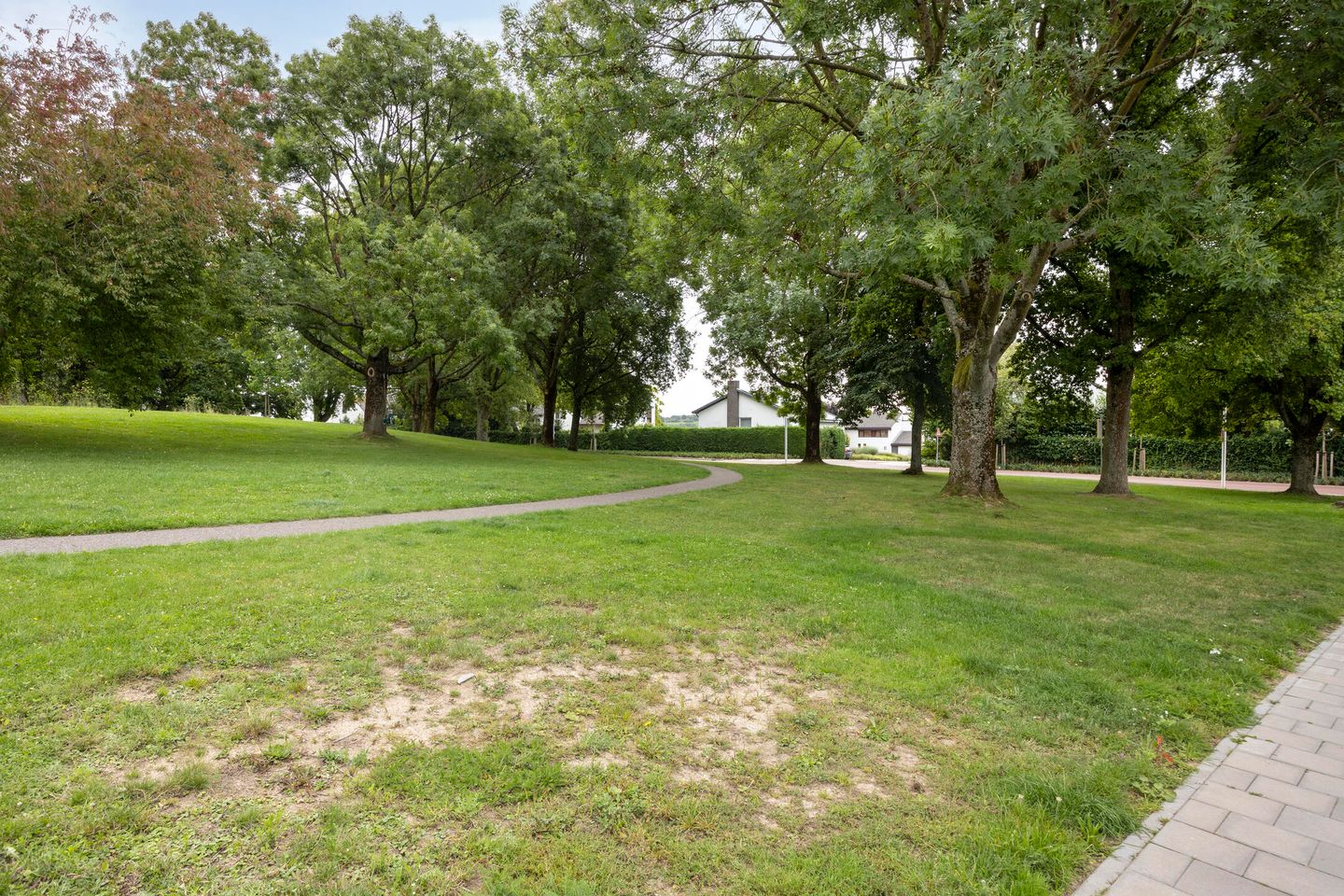 Foto 4 van Maconlaan 26