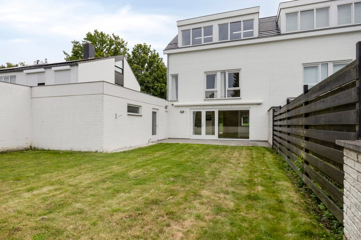 Foto 24 van Maconlaan 26