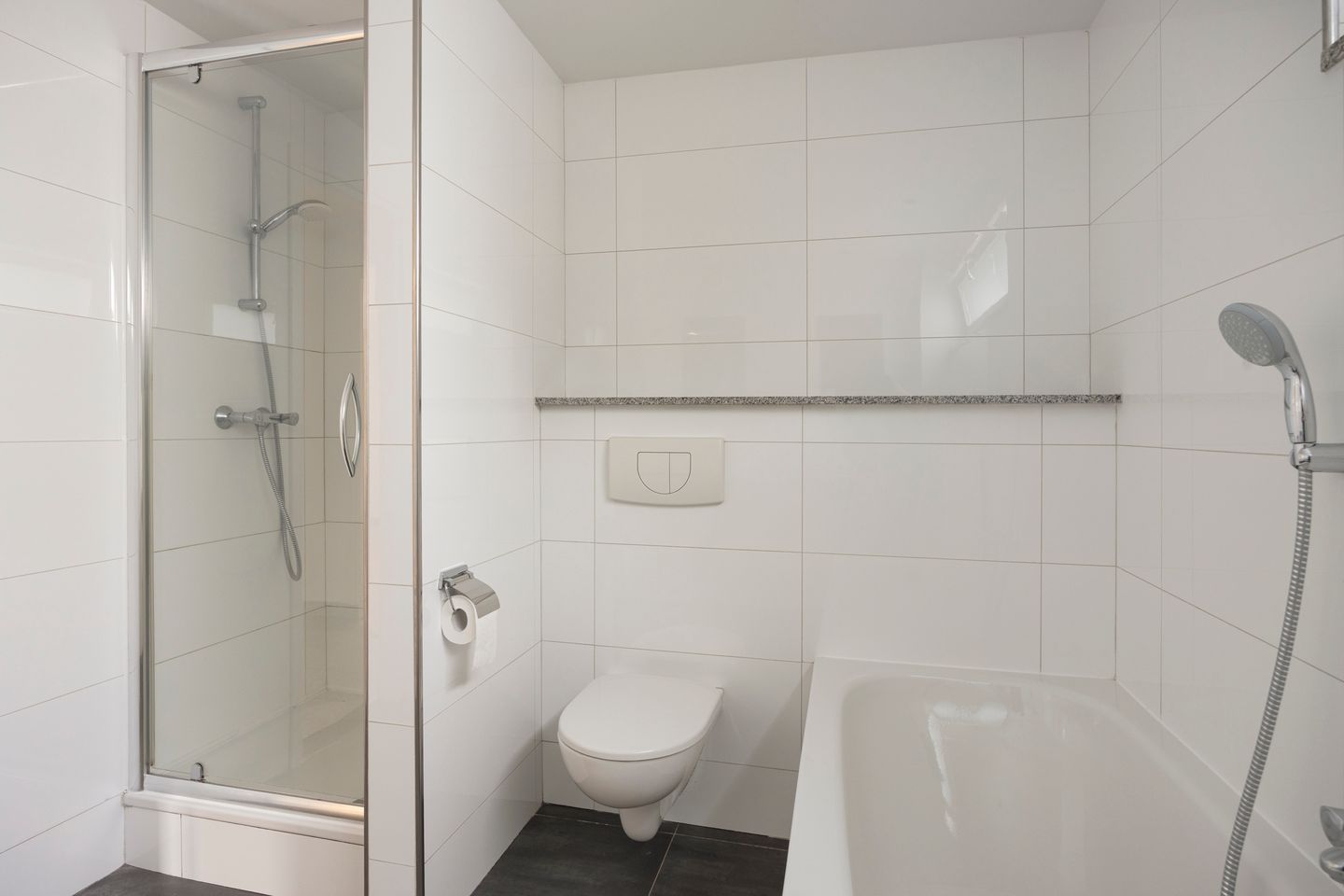 Foto 19 van Maconlaan 26