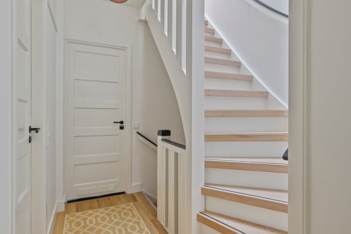 Foto 15 van Barend van Dorenweerdelaan 17