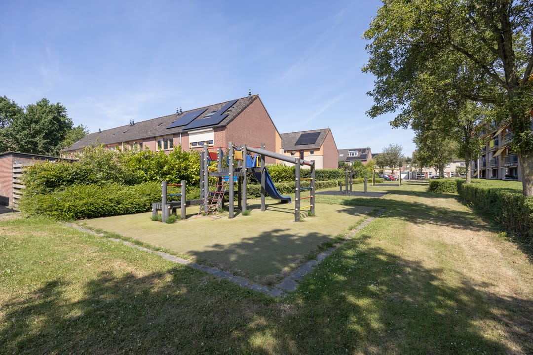 Foto 37 van Litas 12