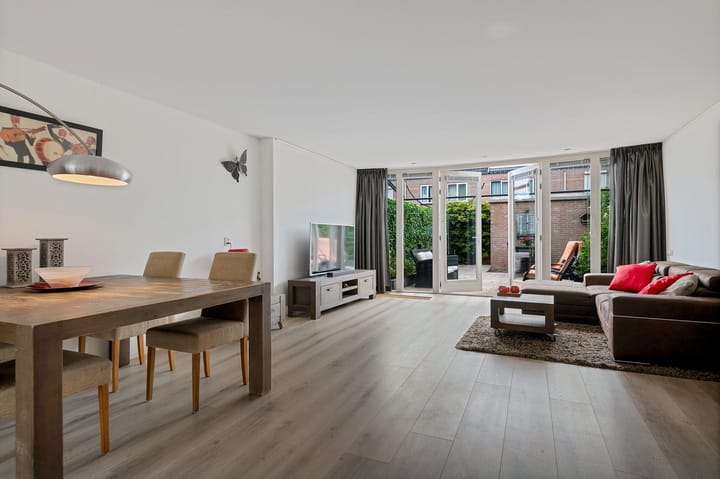 Photo 3 of Femina Mullerstraat 138