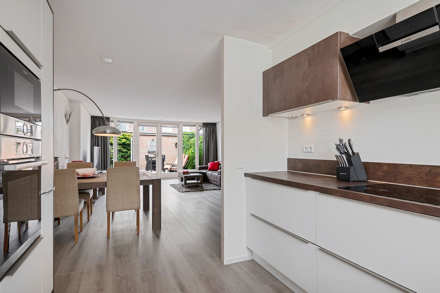 Foto 14 van Femina Mullerstraat 138