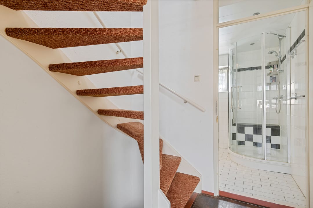 Foto 23 van Femina Mullerstraat 138