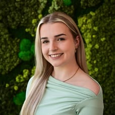 Jennifer Brok - Commercial Employee