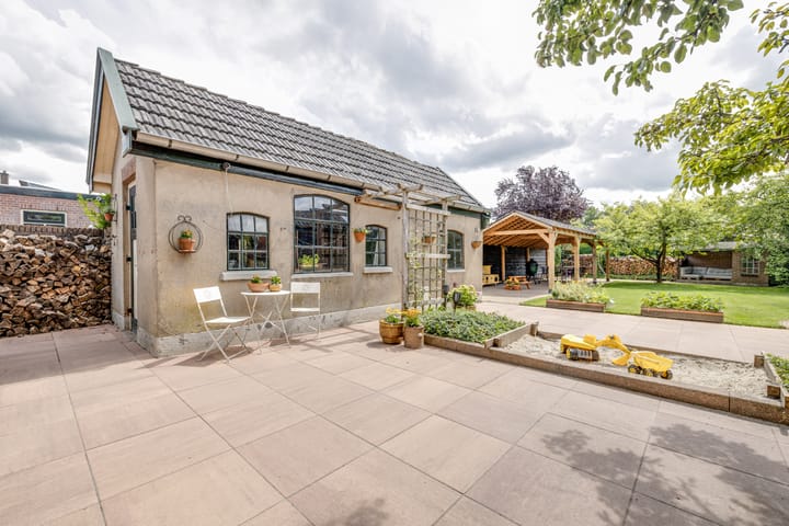 Photo 3 of Zevenhuizenseweg 12