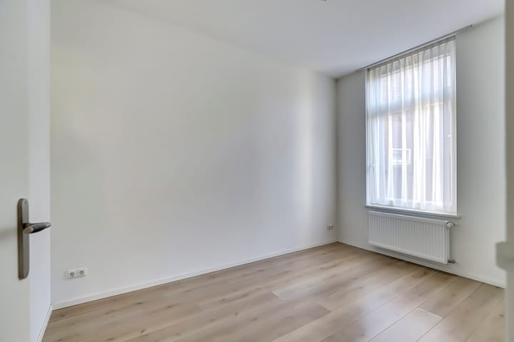 Foto 4 van Dominicanenstraat 153