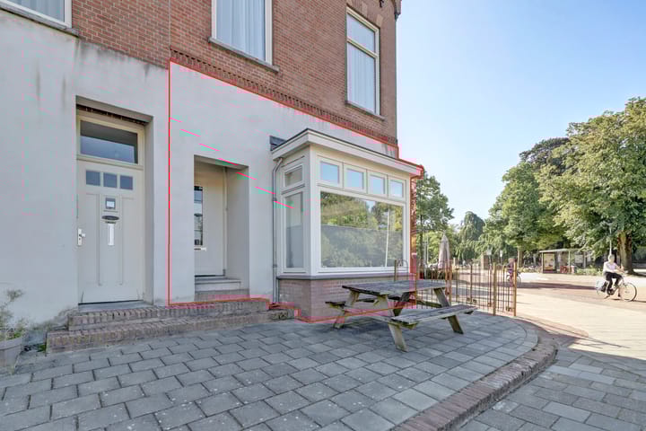 Photo 6 of Dominicanenstraat 153