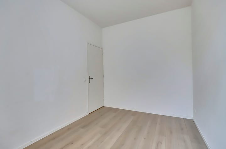 Photo 16 of Dominicanenstraat 153