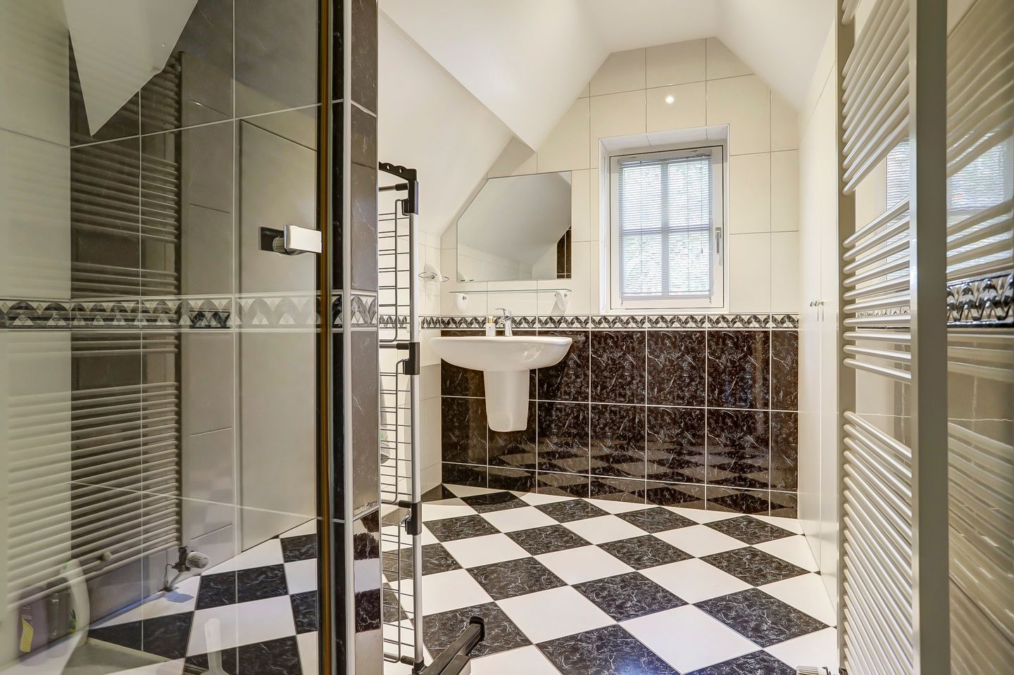 Foto 40 van Gilzeweg 51