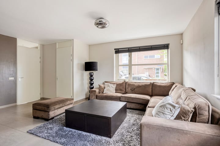 Foto 6 van Olle Kapoenstraat 1