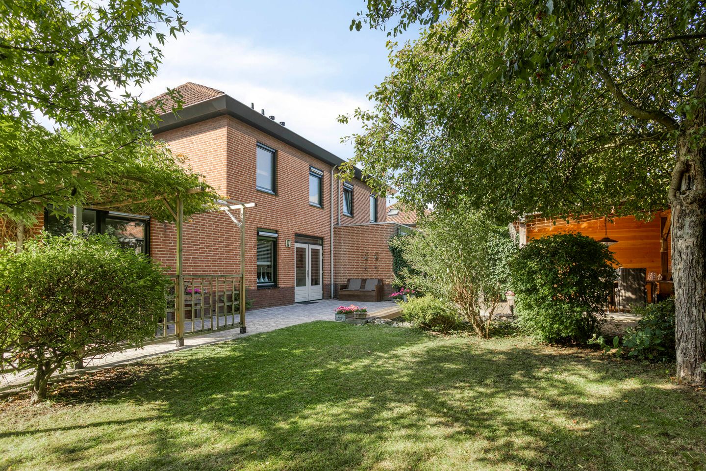 Photo 40 of Huiskenshof 11