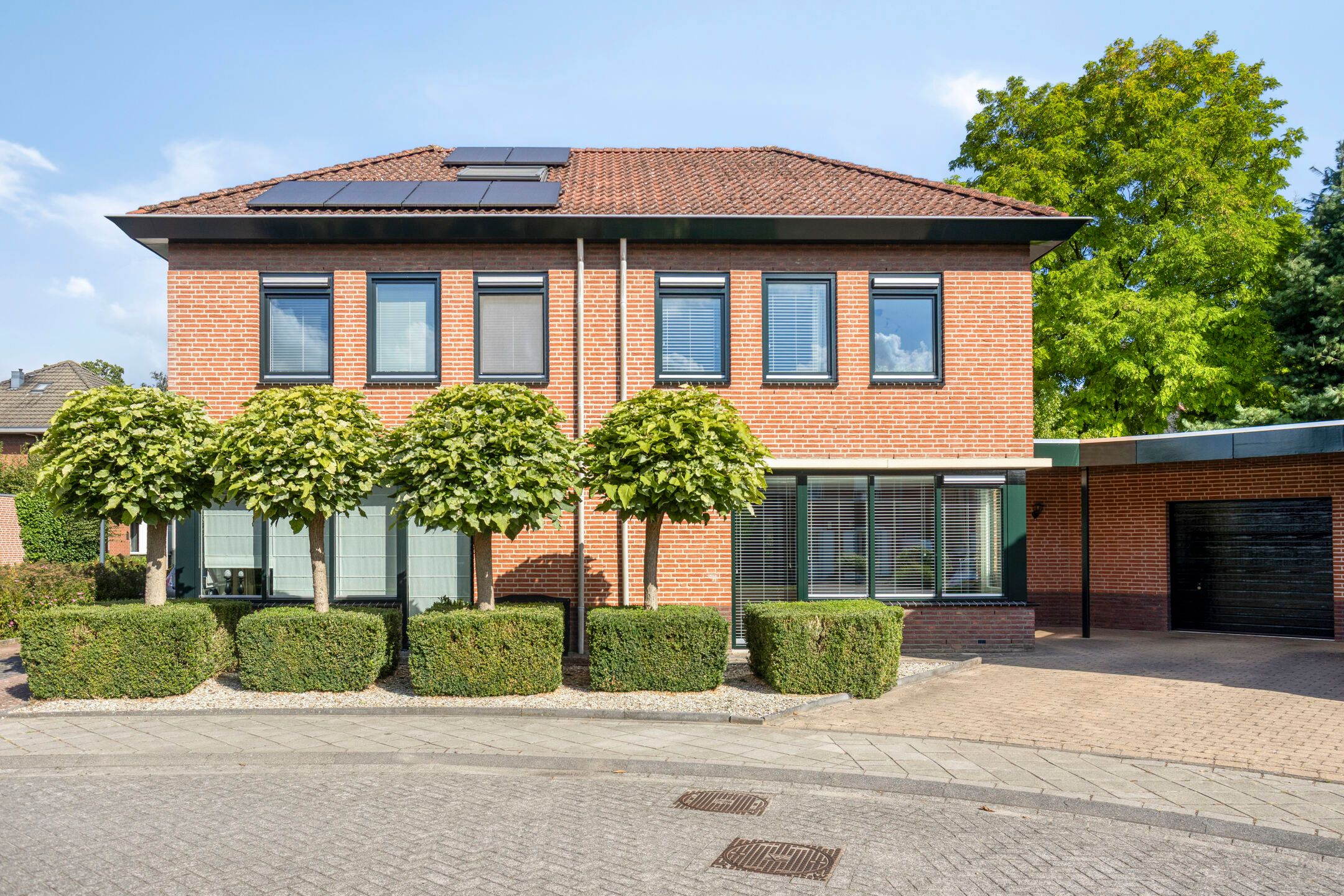 Photo 42 of Huiskenshof 11